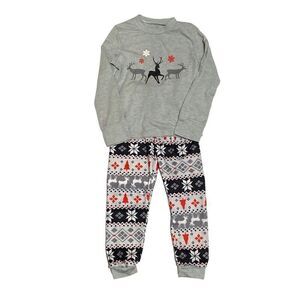 Christmas Pajamas Gray Red Black White Reindeer Boy Girl Unisex Toddler Size 2